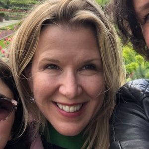 Meet your Posher, Marissa